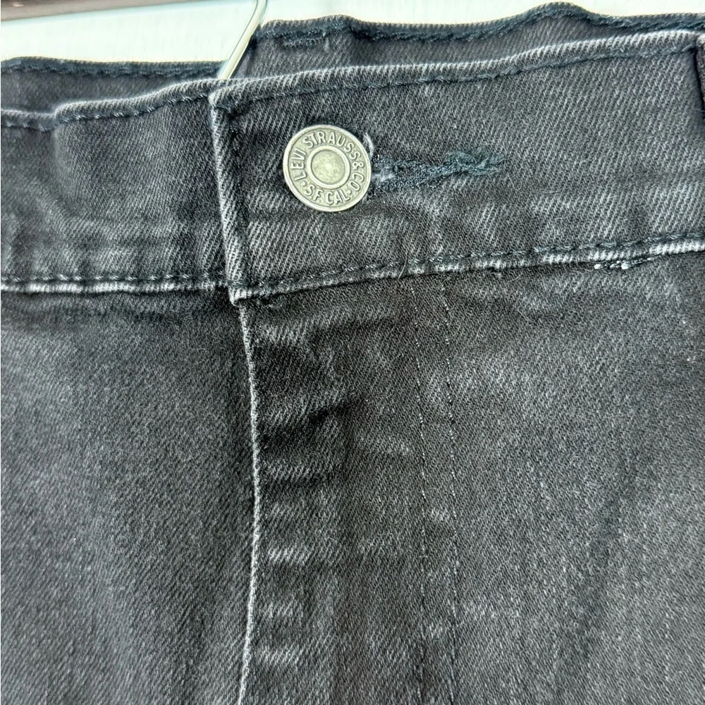 Levi's Men's Dark Gray Skinny Jeans Size 38